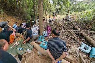 中国女篮首发：王思雨、李梦、张茹、黄思静、韩旭